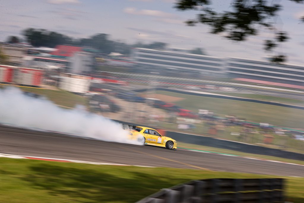 pro tuner drift car greg gush creating smoke at tunerfest brands hatch